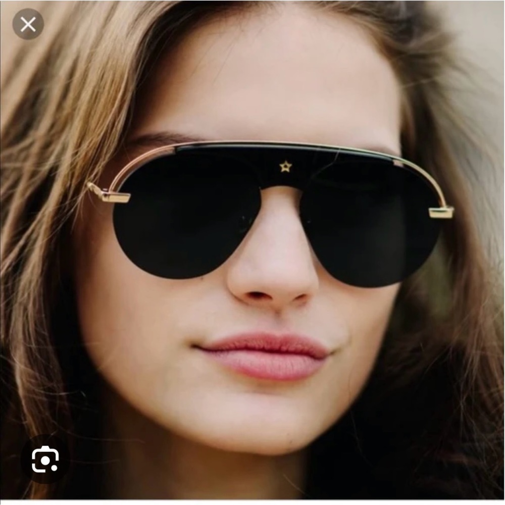 COPY - Dior Revolution - Picture 11 of 11
